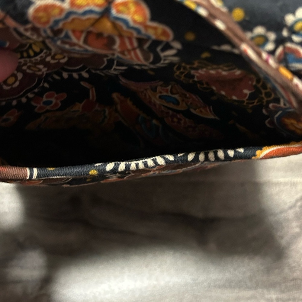 VERA BRADLEY shoulder purse and wallet combo - in fantastic shape - Picture 7 of 9